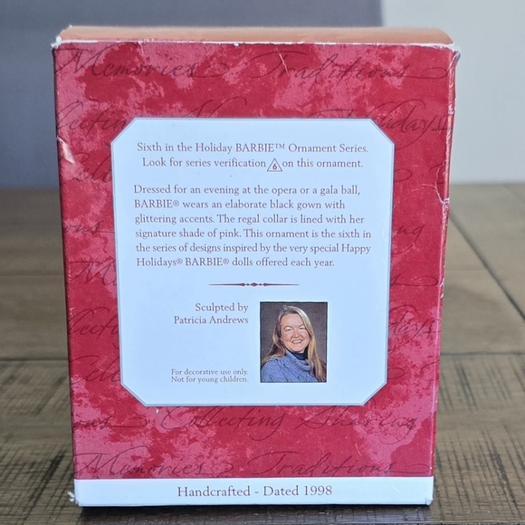 1997 Mattel Hallmark Holiday Barbie ornament - Picture 4 of 5